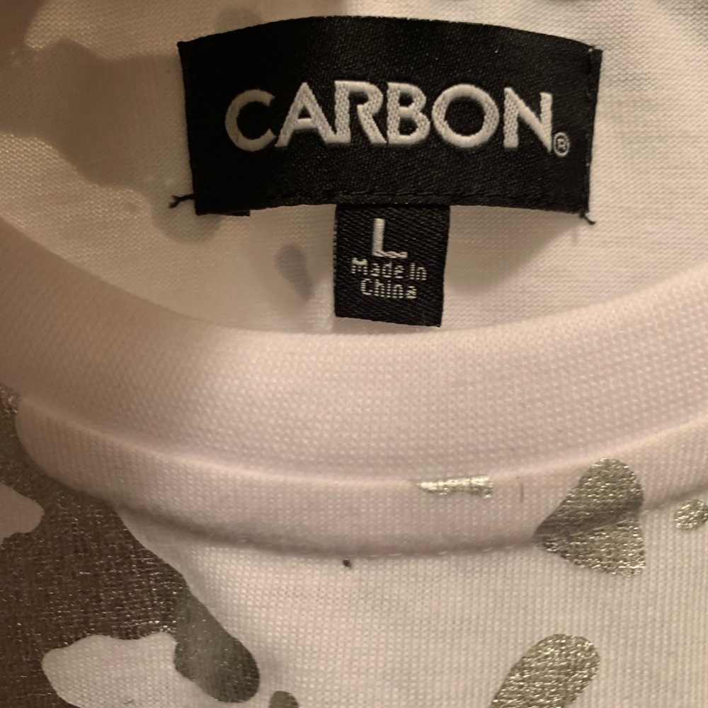Men’s patterned shirt size Large
